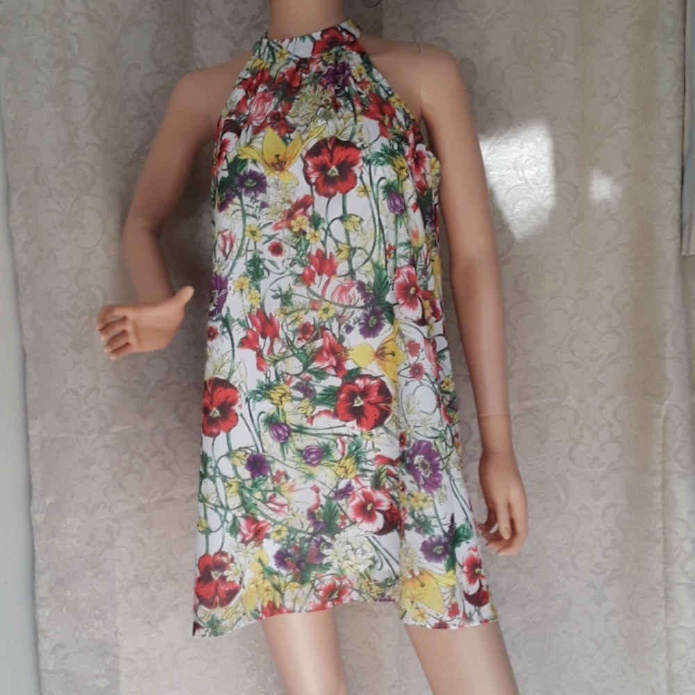 Elisa b. Floral dress